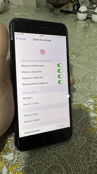 islenmis iphone kreditle: IPhone 8 Plus, 256 GB, Space Gray, Barmaq izi — 5