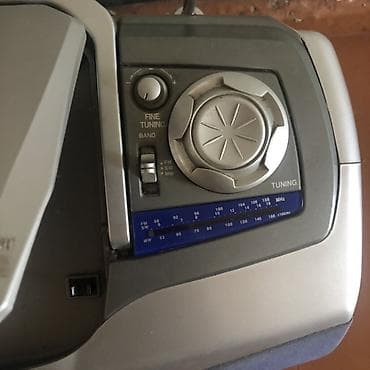 radio kaset: JVC portativ audio sistemi – CD, kaset və FM/AM radio Xüsusiyyətlər — 6