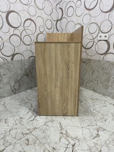 Təmir və tikinti: Satılır: Ofis Masası Ölçülər: 	•	Uzunluq: 110 sm 📏 	•	En: 50 sm 📏 — 9