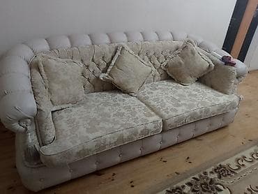 klassik: Klassik üslubda yumşaq mebel dəsti - Tərkib: 3 nəfərlik divan + 2 — 1