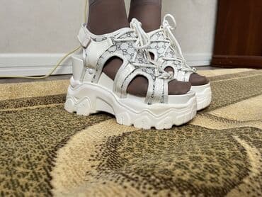 ev üçün açıq qadın şap şapları: Ölçü: 39, rəng - Ağ, Yeni — 2