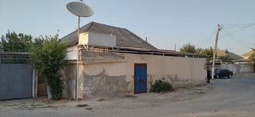 agdasda torpaq satilir teze: 4 otaqlı, 5 kv. m, Orta təmir — 1