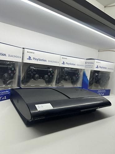 blu ray disk: Sony PlayStation 3 Super Slim oyun konsolu 1 pult pakofka 44 oyun — 1