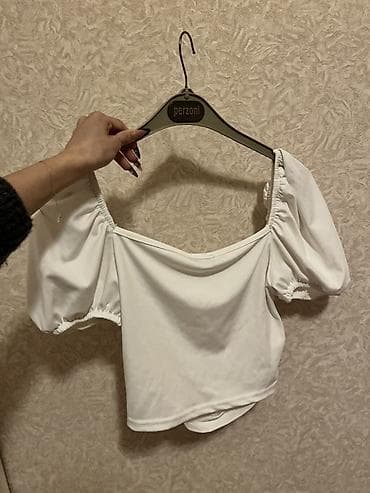 ağ canta: Ağ rəngli qısa top hec geyinilmiyib standart olcu,etiketde L dir amma — 3