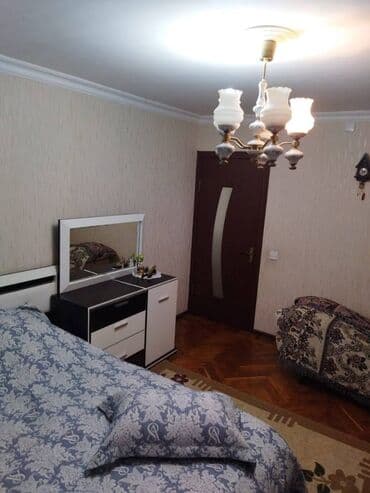 obyek satilir: Obyektə yararlı mənzil satılır. Elmlər akademiyası metrosuna yaxın 5/1 — 6