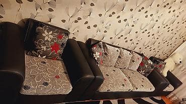 sumqayit stol stul: Divan kreslo desti cox kefiyyetli mebeldir.açilmir baza yoxdur.1 — 2