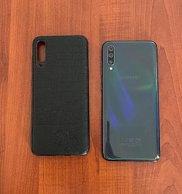 nokia 6300 satilir: Samsung Galaxy A70, rəng - Qara, Barmaq izi — 2