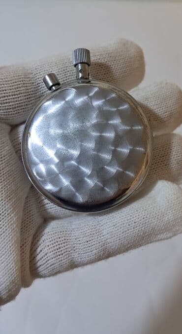 Digər əntiq əşyalar: Cib Mexaniki Əntiq saat 1970 il — 4