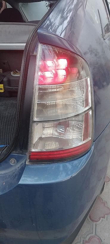 cobalt arxa stop: Toyota Prius (2004–2009) üçün arxa LED stop faraları – komplekt sol və — 3