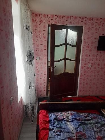 Duş şlanqları: Kiryə verilir kuxna sudiyo 1 otaq hərbir şerayiti var tam asvalt yola — 8