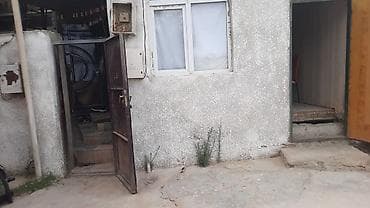 sabuncuda ev: Sabunçu qəs. 3 otaqlı, 80 kv. m, Orta təmir — 1