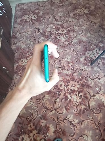 Məhsul: Redmi smartfon (Model arxa örtükdə “Redmi” yazısı ilə at lalafo.az Məhsul: Redmi smartfon (Model arxa örtükdə “Redmi” yazısı ilə