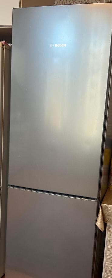 qastranom soyuducu: Yeni 2 qapılı Bosch Soyuducu Satılır, rəng - Boz — 6