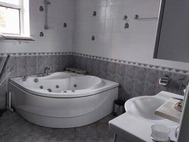 ayliq kiraye oteller: Nərimanov rayonu,Nerimanov metrosu, Metroparkin arxasinda. 5 — 12