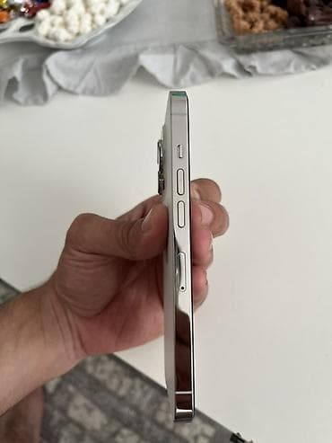 13 pro ekran: IPhone 13 Pro, 128 GB, Ağ, Face ID — 4