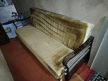 kresli: Klassik dəst: divan və 2 ədəd kreslo - Material: yumşaq məxməri/parça — 1