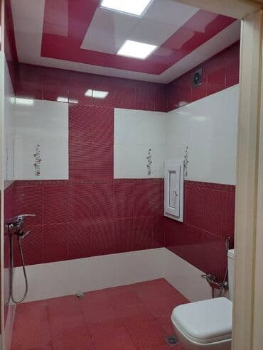 bakıxanovda ev: Razində Akkord binaları yaşayış sahəsi 83 k/m sahəsi olan 2 otaqlı — 7