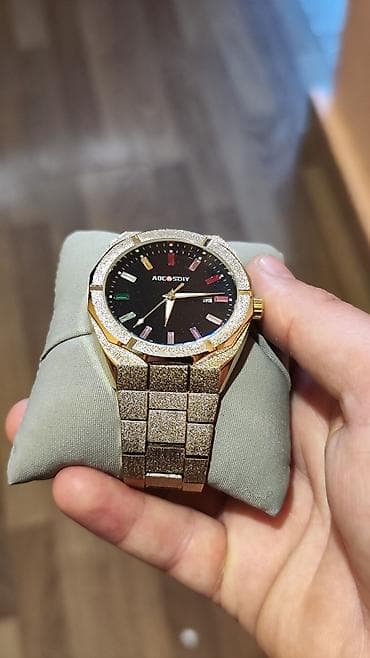 galaxy watch 5: Yeni, Qol saatı, rəng - Qızılı — 1