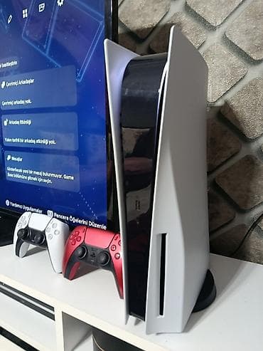 İdeal Ev konsolu, iki pultdu hecbir problemi yoxdu. Super veziyyetde — 1