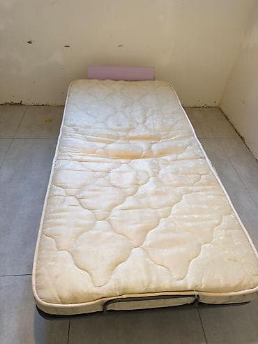 Təknəfərlik çarpayı, Bazasız, Matras ilə, Siyirməsiz — 1