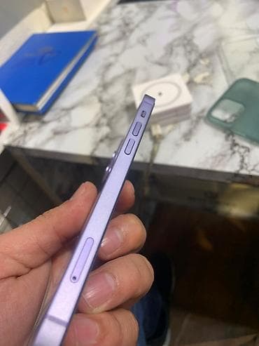 iphone 11 rengleri: IPhone 12 — 4