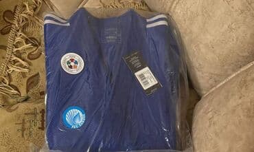 İdman dəsti, Adidas