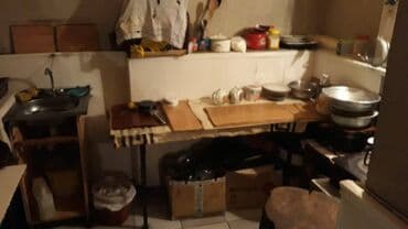 novxani restoranlar: Yasamal rayonu,Daxili işlər Nazirliyin yaxınlığında, 90 kv.m sahəsi — 3