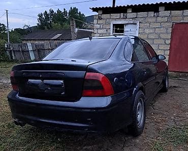 maşın satısı: Opel Vectra: 2 l | 2000 il 175000 km Sedan — 4