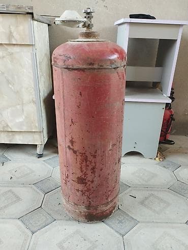 Qaz balonu – böyük həcmli, metal gövdəli - Material: qalın divarlı