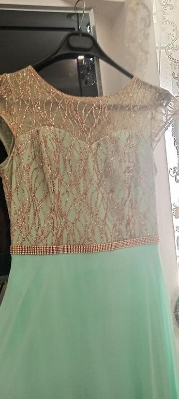 Şəxsi əşyalar: Zərif ziyafət/gecə geyimi Ölçü - 42 l-xl. Metrolara çatdırılma — 3