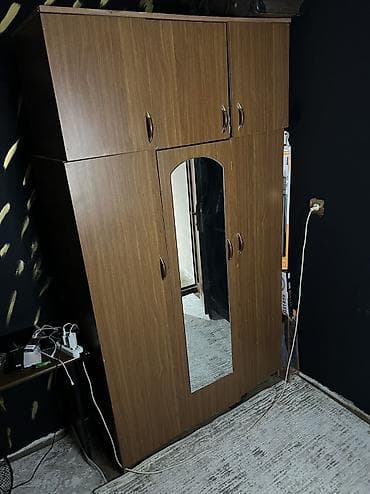 Б/у, 6 дверей, С зеркалом, Коричневый, Дерево, Распашной, Прямой шкаф — 2