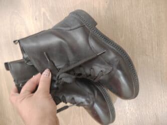 çəkmələr: Qısaboğaz, Ölçü: 37, rəng - Qara, İşlənmiş — 2