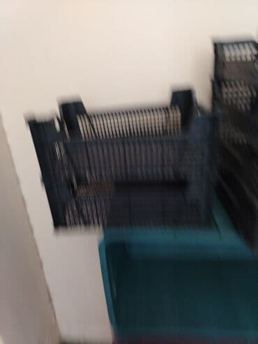 сдам контейнер на ортосайском рынке: Yesikler her novde. Oteller ucun parca ayaqqabi yeni şəpiy. Veşilka — 1