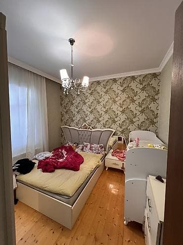 temirsiz evler: Binəqədi qəs. 3 otaqlı, 90 kv. m — 4