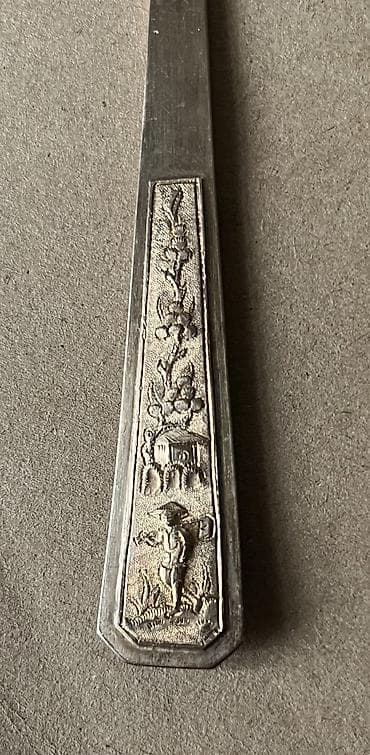 старинный: Старинный вьетнамский серебро. 875пр. 
154 гр 
Длина 17 см — 10