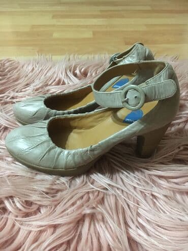 женские толстовки на молниями: Туфли, Размер: 36, цвет - Серый, Б/у — 2