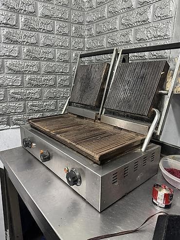 İkili elektrikli kontak qril 160azn və şaurma dönər aparatı 350azn tək