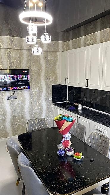 nzs ev satilir: Qaraçuxur qəs., 3 otaqlı, Yeni tikili, 80 kv. m — 4