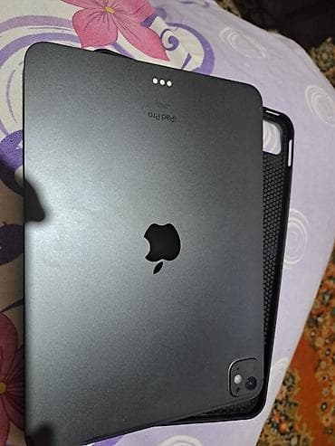 Ipad 11 pro 256 yaddas 85 pil zavoddu cizig eziy hecneyi yoxdu bir
