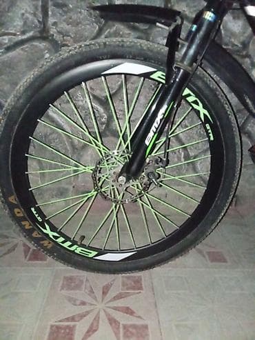 real gitara: BMX GTX dağ velosipedi - Rəng: qara-yaşıl dizayn, çərçivə və təkər — 5