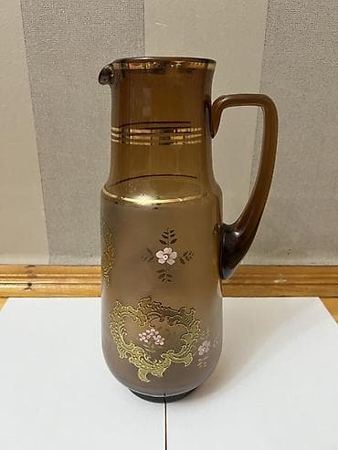 versace servis: Qızılı naxışlı şüşə sürahi və stəkan dəsti Qədimi stəkan və sürahi — 1