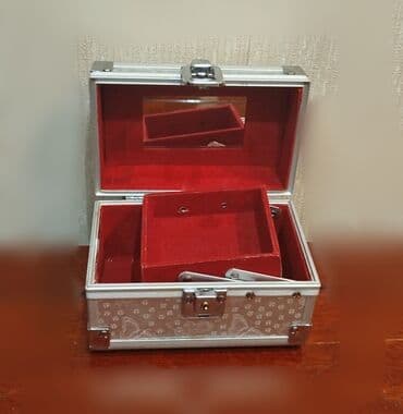 mucru qabı: Mücrü Zinət əşyaları üçün — 5