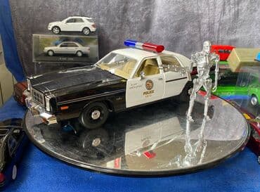 modeller: Коллекционная модель Dodge Monaco Police TERMINATOR 1977 — 1