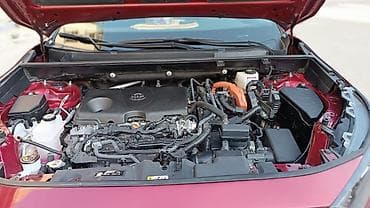 led duman: Toyota RAV4: 2.5 l | 2022 il Krossover — 8
