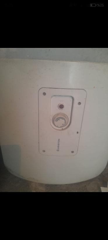 soba mətbəx: Ariston elektrik su qızdırıcısı (qazan) Model: Superg R 30 Tutum: 30 — 2