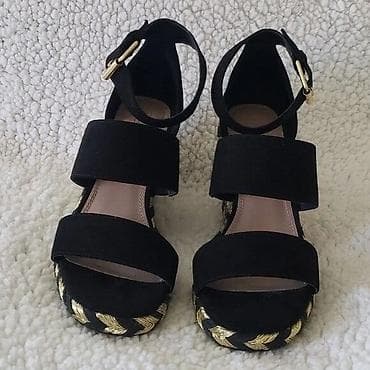 белые босоножки на тракторной подошве: Olcu uygun gelmediyi ucun satilir tezedir Razmer 37 Qadınlar üçün — 4
