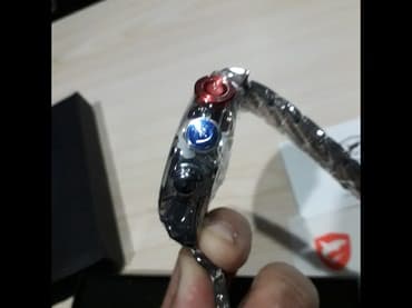 irshad telecom is saatlari: Yeni, Qol saatı — 8