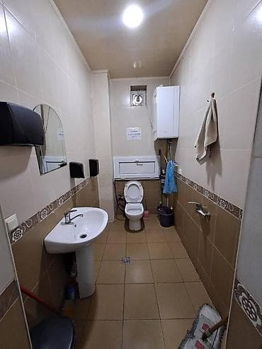 aff park: İcarəyə verilir 2 otaqlı ofis 200 m², Gənclik m. Daha 7 şəklə bax — 7
