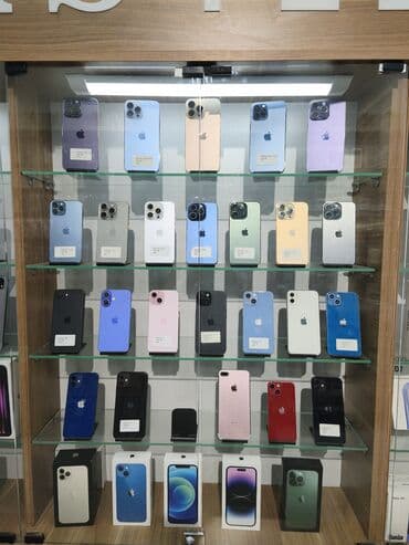 кнопочный телефон apple: IPhone 16 Pro Max, Face ID — 1