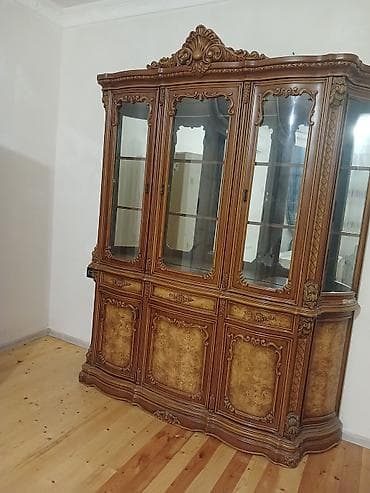 Bufetlər: Malaziya stesali cox ela matiryaldandir deyerinden asagi satilir real — 2